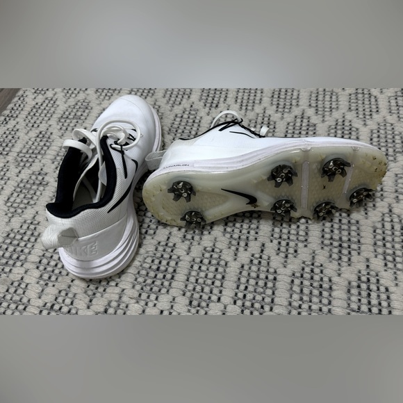 Nike Lunarlon golf shoes white/black size 6 women’s - Picture 4 of 4